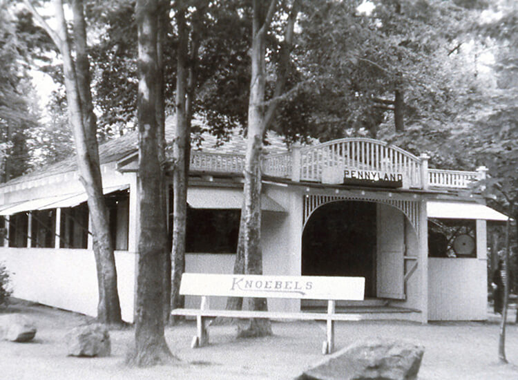 1931 - Pennyland Arcade