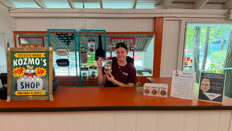 Kozmo's-Pop-Up-Shop