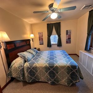 Latorre House - Efficiency Apartment - Bedroom 1