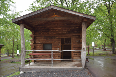 Knoebels Campground - Cozy Log Cabins