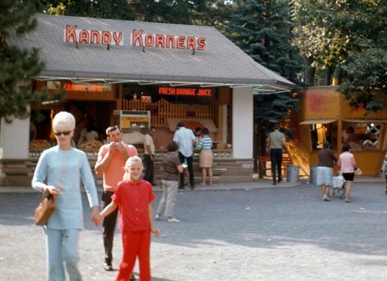 1958 - Kandy Korner