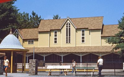 1973 - Haunted Mansion